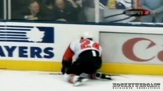 Darcy Tucker DESTROYS Sami Kapanen - ECSF 2004 (NHL Classic)