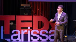 Το φάντασμα της κότας | Kosmas Marinakis | TEDxLarissa