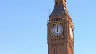 Big Ben Chimes at 12 O'Clock