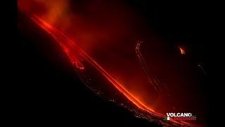 Etna erupts on Christmas Eve 2018: huge lava flow travels into Valle del Bove