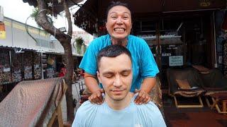 ASMR Fun Street neck and head massage in Bangkok