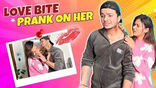 Shivam Ki Love Bite Pakdi Gayi! | Valentine's Day Prank@tanshivlogs