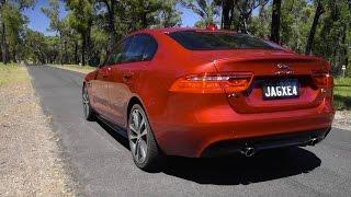 2016 Jaguar XE S V6 0-100km/h & engine sound