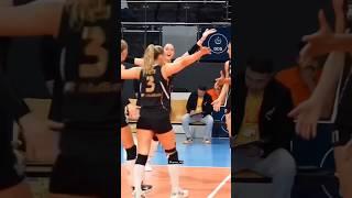 zehra gunes interview in English || zehra gunes volleyball Mach || zehra gunes beautiful volleyball