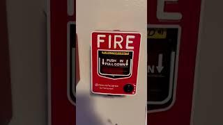 Pulling a fire alarm (sound warning)