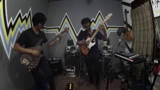 Ilham Groupy vs RAF (Gitaris Egois) - Bertutti | Bass vs Guitar