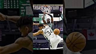 Jaylen Brown owns Giannis ️