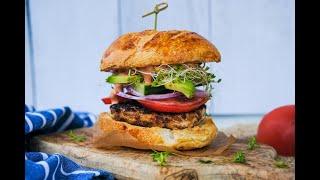 Burger Recipe: AMAZING Chicken Ricotta Burgers by Everyday Gourmet with Blakely