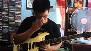 While My Guitar Gently Weeps - Jomar Flores