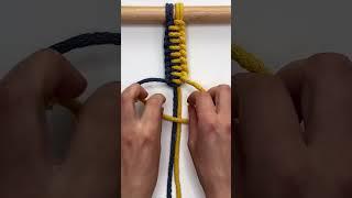 Macrame zip knot