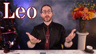 LEO - “URGENT WARNING! SOMEONE ISN’T TELLING YOU EVERYTHING!” Tarot Reading ASMR