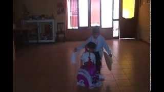 asi baila mi trujillana con los hermanitos arevalos