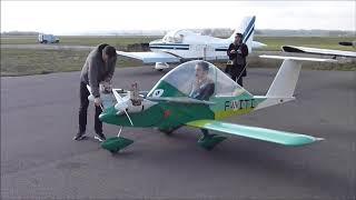 Premier vol cricri F PITI CRICRI MC15 Small Plane