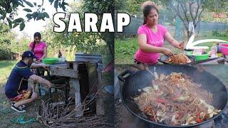 COOKING PANCIT BIHON IN THE GARDEN [ TAGAL NA DI NAKAKAIN NG PANCIT ]