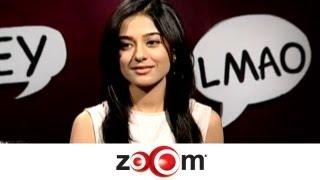 Amrita Rao interacts with her fans