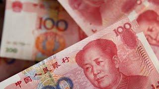 Offshore Yuan Weakens Past 7 Per Dollar