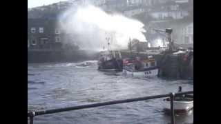 New HUGE Storm Waves UK Floods Febr. 2014