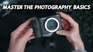 Master The PHOTOGRAPHY BASICS in just 10 Minutes!