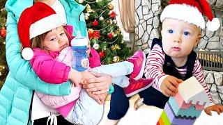 Christmas gifts for a baby brother. Baby Bianca at the toy store - Baby dolls & toys for kids