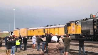 4014 Arriving in Cheyenne and some idiot almost getting hit by a train