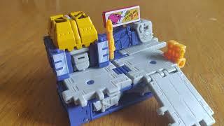 TRDQ: Transformers Earthrise - Greasepit Review