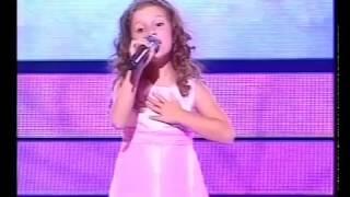 Solomia (6 years old) - "Ave Maria"