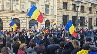 Sute de români protestează în fața BEC pentru susținerea candidaturii lui Călin Georgescu! 9.03.2025