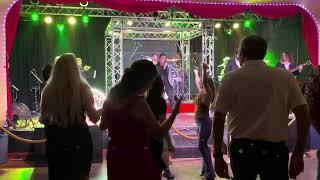 opera house saloon popular demand cover band play that funky song video 14.5