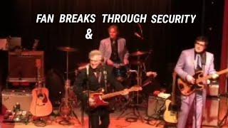 MUST SEE! Fan Rushes Stage At Marty Stuart Concert...Plays Guitar Solo With His Favorite Guitarist