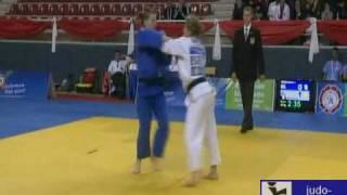 Judo 2009 Antalya: Ivelina Ilieva (BUL) - Julie Baeyens (BEL) [-57kg] bronze.