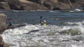 Kayakers embrace the chill at Columbia’s unique river race event