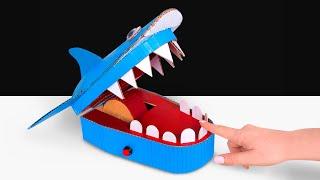 Как сделать игрушечную акулу-стоматолога из картона