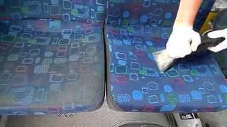 Čištění sedaček v autobusu/ Bus seats cleaning