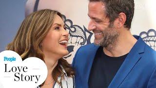 How Mariska Hargitay Realized Husband Peter Hermann Was “The One” | Love Story | PEOPLE