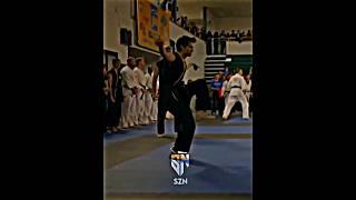 Miguel’s Crane Kick#youtueshorts #edit #cobrakai #migueldiaz #johnnylawrence #karatekid