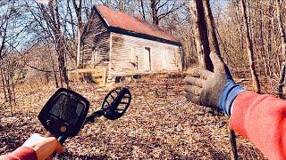 Metal Detecting Sent CHILLS Down My Spine - Found Abandoned House In The Woods *Paranormal Activity*