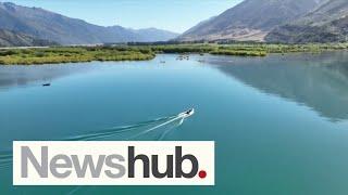 Fast fashion partly blamed for shocking discovery in Lake Wanaka  | Newshub