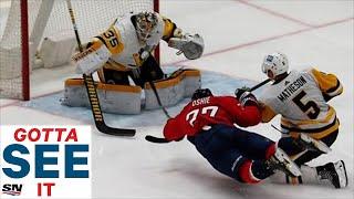 Gotta See It: TJ Oshie Scores With One Hand While Diving To The Ice