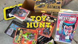 This is why I Love collecting/ Vintage toy finds and key comics (Toy Hunt)