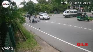 Motor bicycle Accident - Kegalle, meepitiya junction (Vidio by Dahua 2mp 3.6mm camera)
