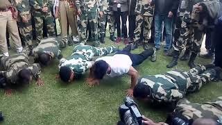 Vidyut Jamwal Workout with BSF Jawan (Stunt)(exercise) (with indian soldier) #vidyutjamwaldietplan