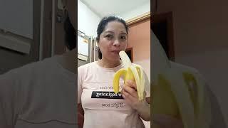 EATING   BANANA #asmr #satisfying #yummy #Banana #short