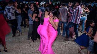 La Super Flama Roja En Vivo En Grandiosa Boda y Xv Años En Cruz D Clavos Mx. Bailazo De Lujo #2