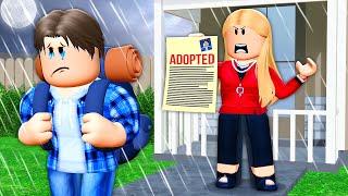 MEAN MOM Kicked Out Her ADOPTED SON! (Roblox Movie)