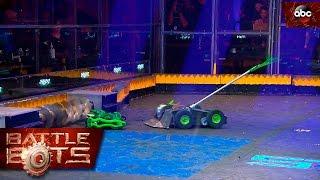 Poison Arrow vs. Hypershock - BattleBots