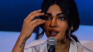 Priyanka Chopra's Cries On The Last Day Of Quantico Shoot
