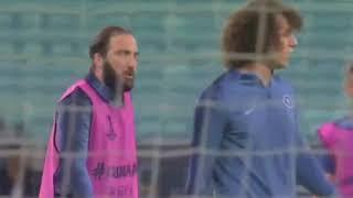 Higuain Fight With Luiz Making Maurizio Sarri Angry