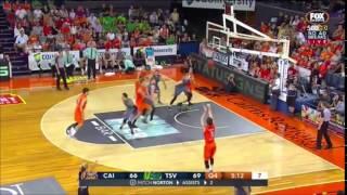 2015-10-17 Cairns Taipans vs. Townsville Crocodiles - Cam Gliddon Fake and Three Pointer