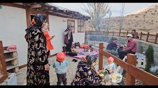 . "A Taste of Tradition: Tourists Discover Soraya's Pickled Cucumbers"Farm Tayyaba