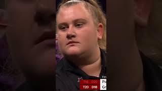 Ricardo Pietreczko beaten by woman on stage #darts